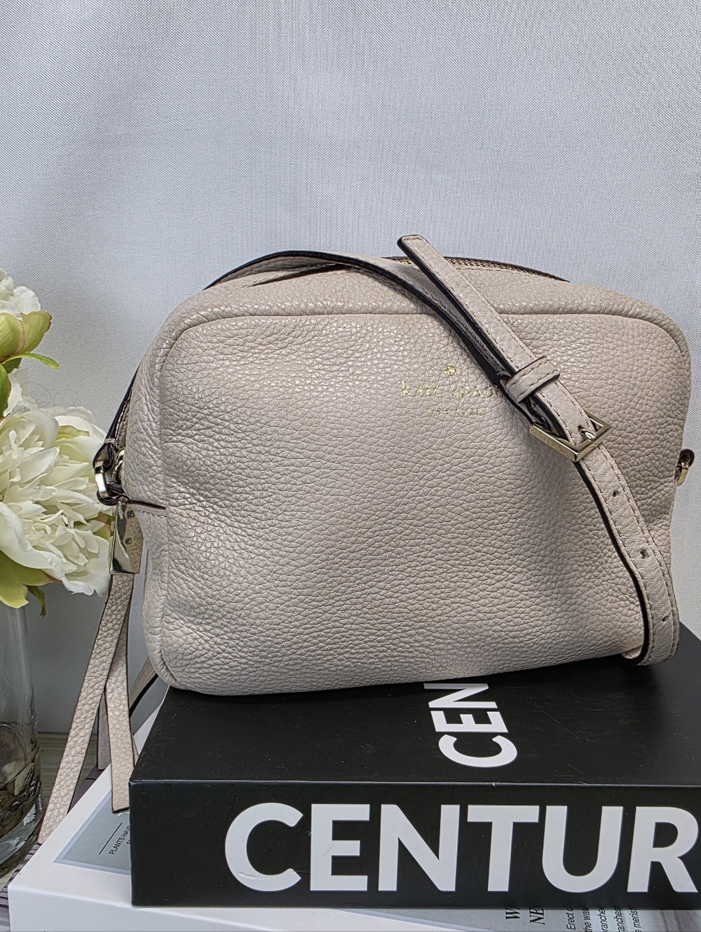 Kate Spade Small Beige Leather Crossbody Purse